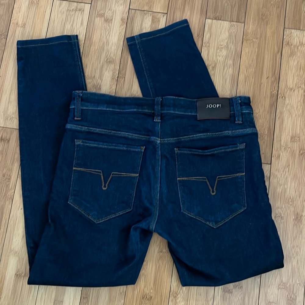 Men’s Joop size 32/34 dark blue jean